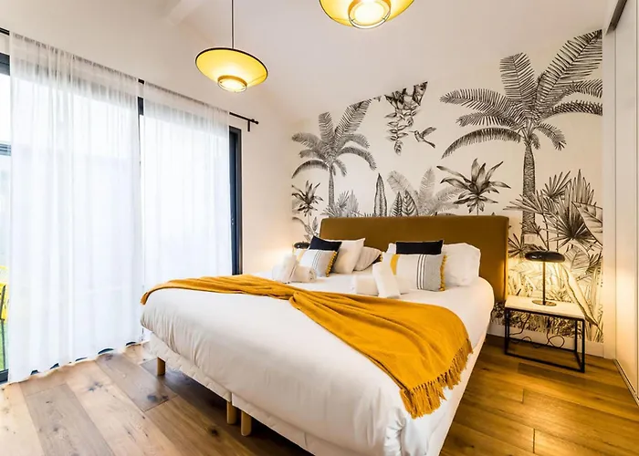 Bloomy - Villa Biarriz